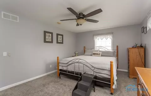 28207 Schriber St, Walbridge, OH 43465 photo 29