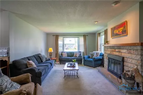 133 Covington Ave, Findlay, OH 45840 photo 9