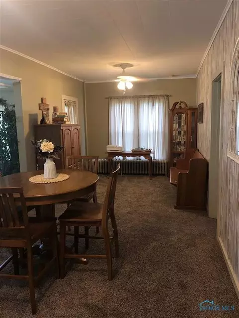 323 Elm St, Deshler, OH 43516 photo 14