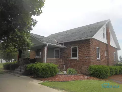 230 W Main St, Leipsic, OH 45856 photo 1