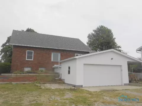 230 W Main St, Leipsic, OH 45856 photo 6
