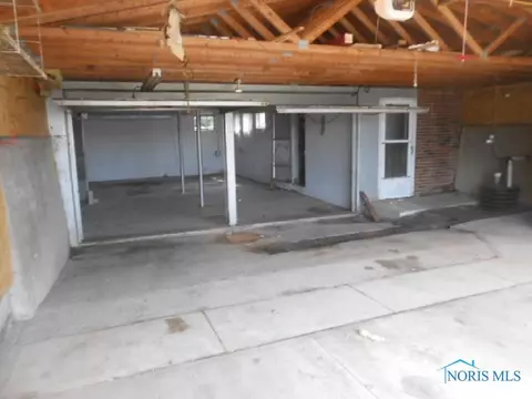 230 W Main St, Leipsic, OH 45856 photo 25