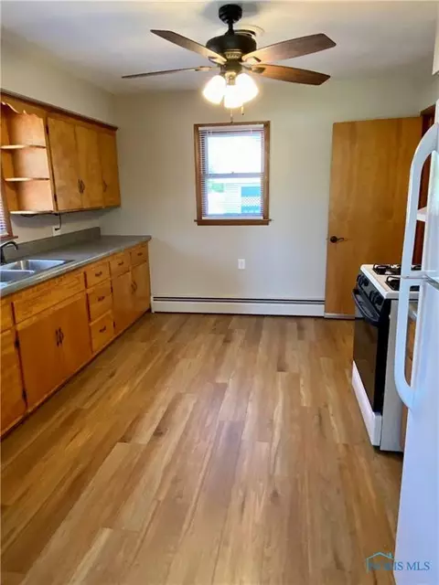 20885 Yale St, Williston, OH 43468 photo 9