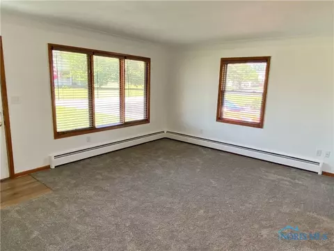 20885 Yale St, Williston, OH 43468 photo 4