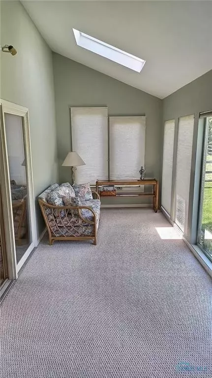 521 Thackeray Rd, Maumee, OH 43537 photo 20