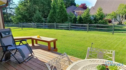 521 Thackeray Rd, Maumee, OH 43537 photo 8