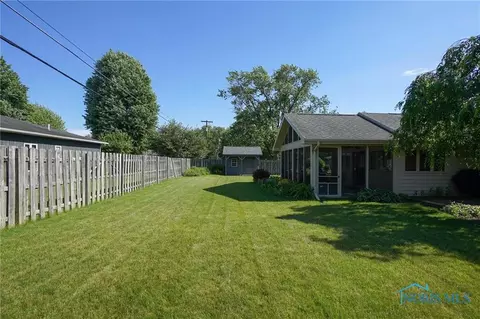 621 E Circle Dr, Findlay, OH 45840 photo 24