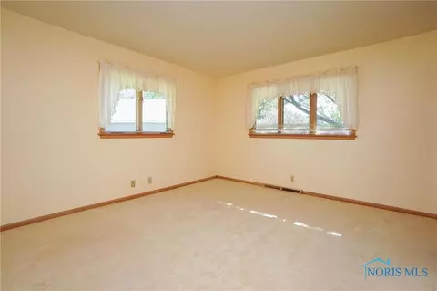 621 E Circle Dr, Findlay, OH 45840 photo 33