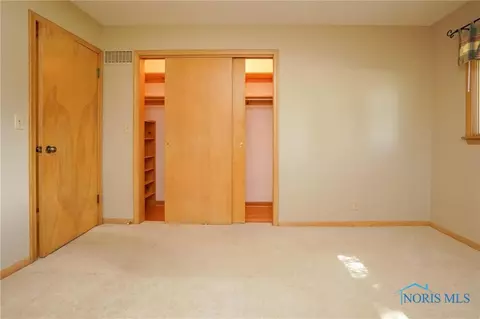 621 E Circle Dr, Findlay, OH 45840 photo 36