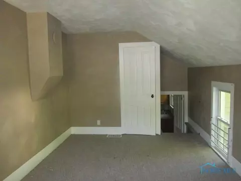 217 W Main St, Wayne, OH 43466 photo 11