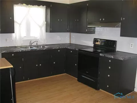 304 S 8th St, Upper Sandusky, OH 43351 photo 14