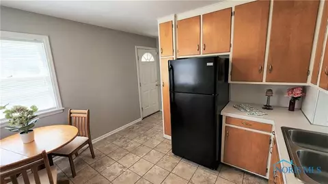 2310 Westmonte Rd, Toledo, OH 43607 photo 21