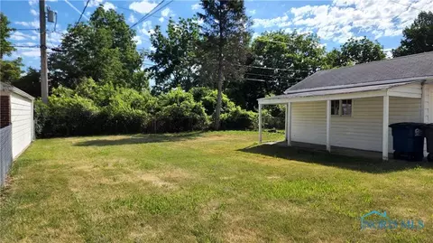 2310 Westmonte Rd, Toledo, OH 43607 photo 8