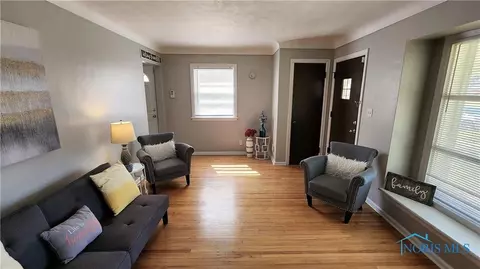2310 Westmonte Rd, Toledo, OH 43607 photo 15