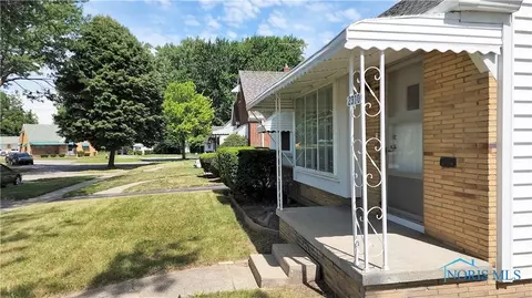 2310 Westmonte Rd, Toledo, OH 43607 photo 13