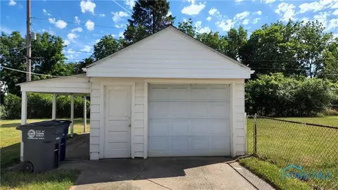 2310 Westmonte Rd, Toledo, OH 43607 photo 7