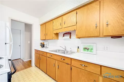 940 Argyll Dr, Maumee, OH 43537 photo 15