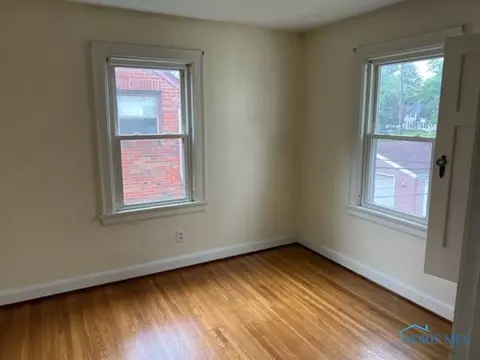 3748 Maxwell Rd, Toledo, OH 43613 photo 16