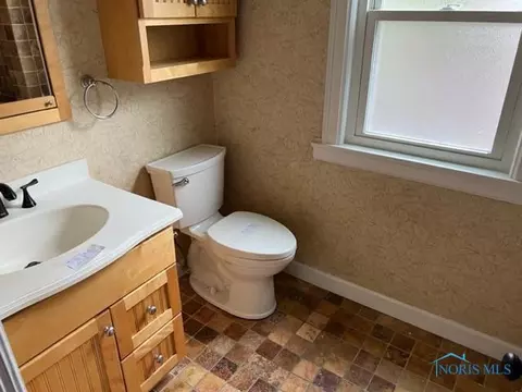 3748 Maxwell Rd, Toledo, OH 43613 photo 22