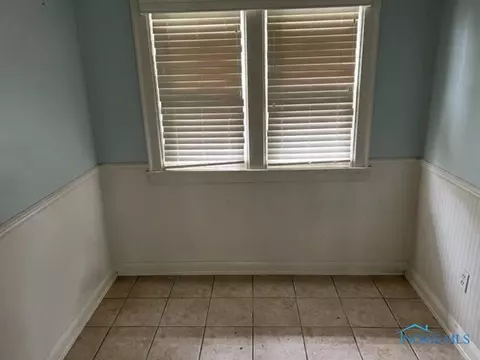 3748 Maxwell Rd, Toledo, OH 43613 photo 13