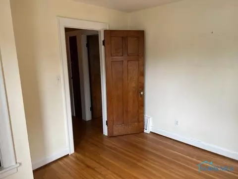 3748 Maxwell Rd, Toledo, OH 43613 photo 17