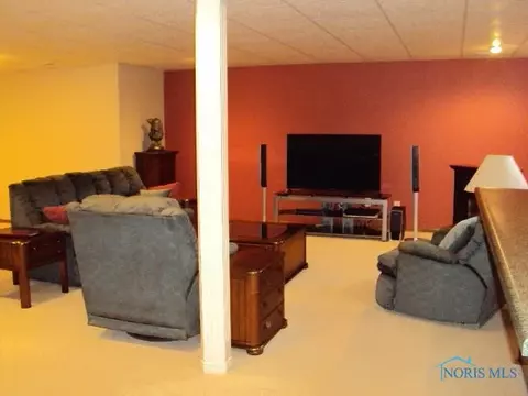 904 Shady Lane Ln, Bryan, OH 43506 photo 17