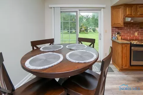 606 Bright Rd, Findlay, OH 45840 photo 17