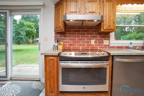 606 Bright Rd, Findlay, OH 45840 photo 13