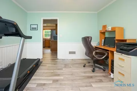 606 Bright Rd, Findlay, OH 45840 photo 7