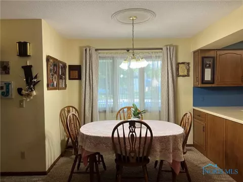121 W Baldwin Ave, Paulding, OH 45879 photo 7