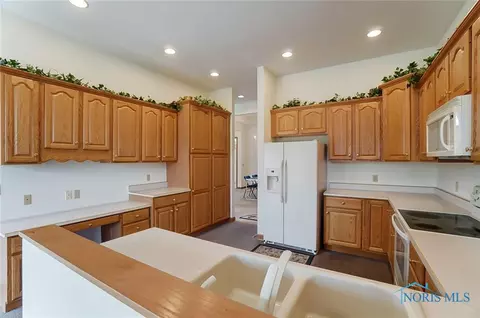 753 Timberview Dr, Findlay, OH 45840 photo 15