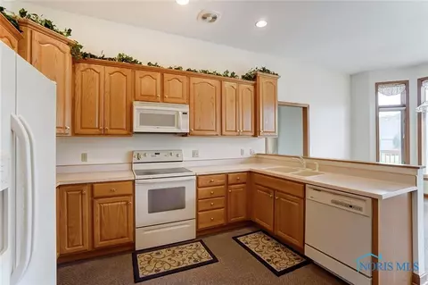 753 Timberview Dr, Findlay, OH 45840 photo 16