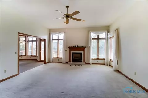 753 Timberview Dr, Findlay, OH 45840 photo 9