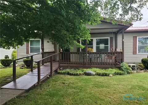 209 Taylor Dr, West Unity, OH 43570 photo 6