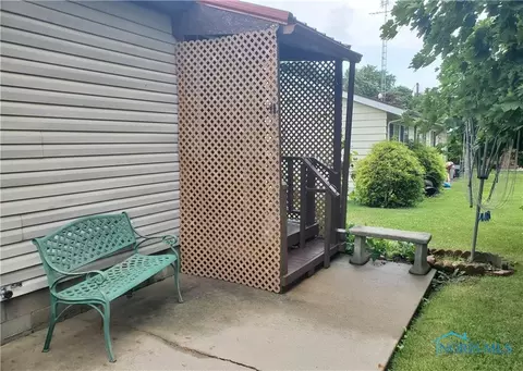 209 Taylor Dr, West Unity, OH 43570 photo 10