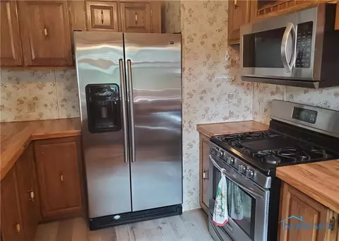 209 Taylor Dr, West Unity, OH 43570 photo 28