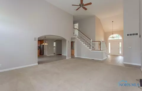 8900 White Eagle, Sylvania, OH 43560 photo 9