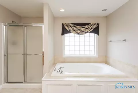 8900 White Eagle, Sylvania, OH 43560 photo 29