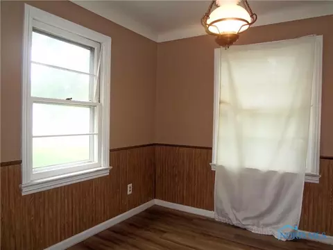 827 Turner Ave, Toledo, OH 43607 photo 5