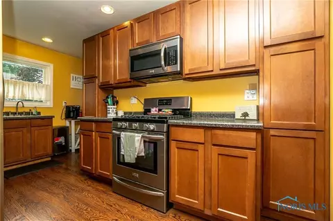 415 E Hamilton St, Bryan, OH 43506 photo 21