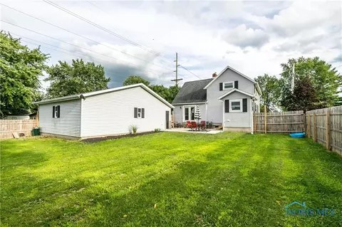 415 E Hamilton St, Bryan, OH 43506 photo 6