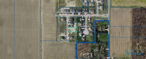 915 Kathy Dr, Bowling Green, OH 43402