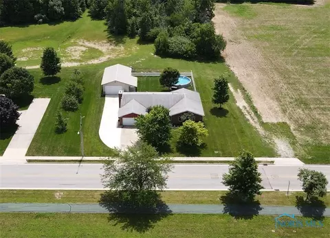 721 W Lima Ave, Ada, OH 45810 photo 1