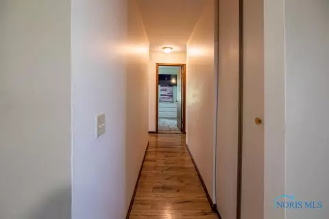 721 W Lima Ave, Ada, OH 45810 photo 9