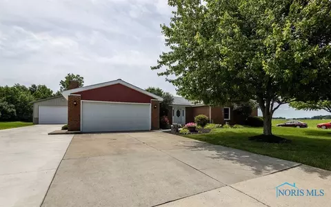 721 W Lima Ave, Ada, OH 45810 photo 23