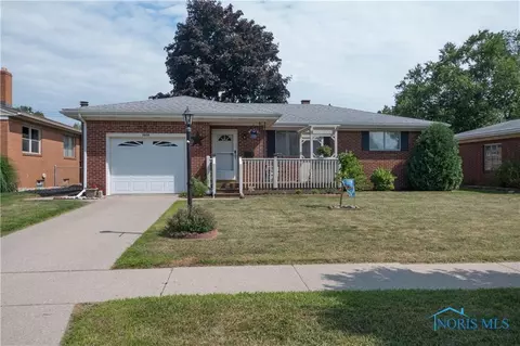 2838 E Sullivan Dr, Toledo, OH 43613 photo 1