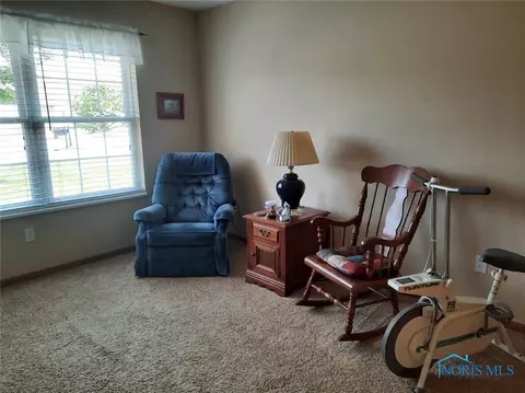 1506 Winter Forest Cir, Bryan, OH 43506 photo 10