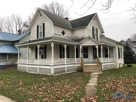 404 E Maple St, Bryan, OH 43506 photo 1