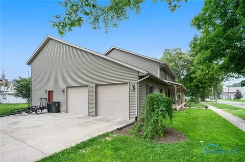 309 E Dixon St, Forest, OH 45843 photo 6