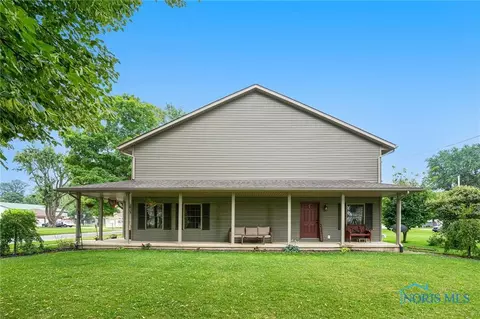 309 E Dixon St, Forest, OH 45843 photo 4